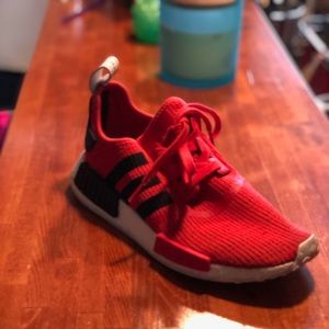 Adidas boost red